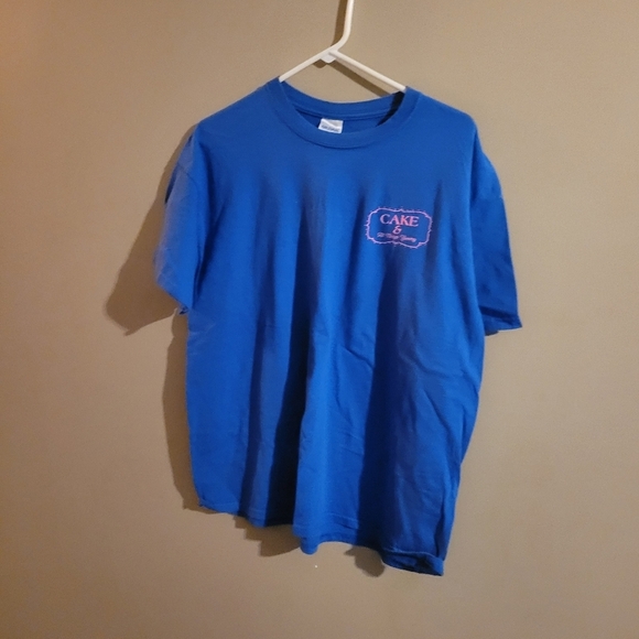 Gildan Tops - Gildan Blue Short Sleeve Tee Vibrant Cotton Crew Neck Xl